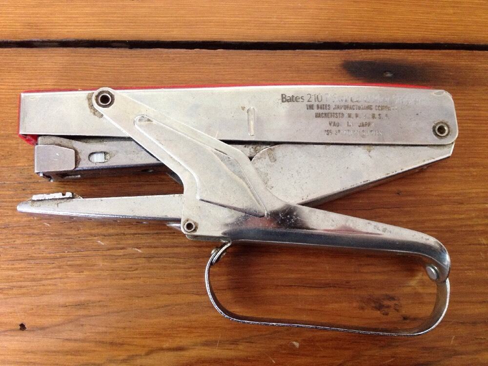 Vintage Metal Chrome Shiny Bates 210P Standard Plier Hand Stapler